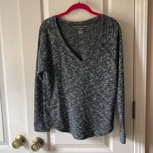 American Eagle Gray Longsleeve